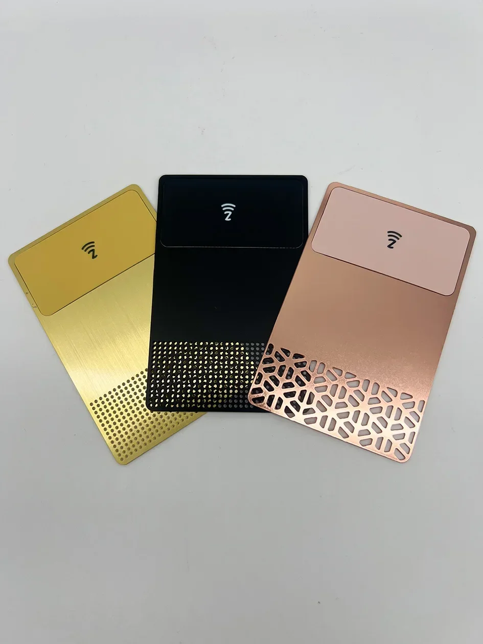 맞춤형 고급 NFC VIP 명함 레이저 각인 스테인리스 스틸 RFID 금도금 ISO 13.56MHz 빈 맞춤형 NFC 신용카드