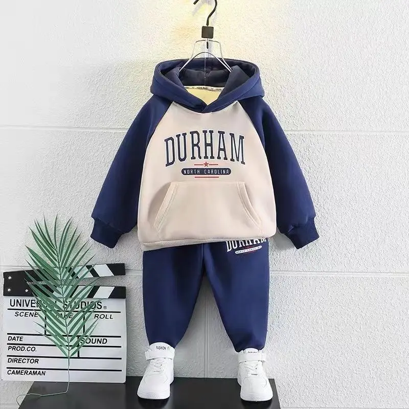 

Boys Sweater Suit Autumn and Winter Fashion New Children's Warm Clothes 2-10 Years Old Children Plus Velvet Two-piece Set