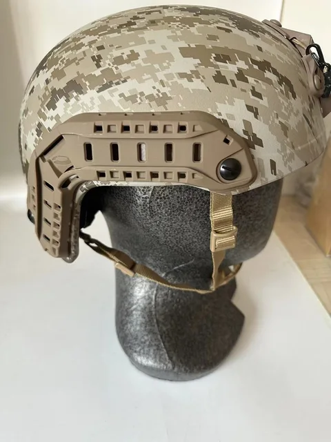 AOR1 SFに適した水ベースのハイカット戦術ヘルメット