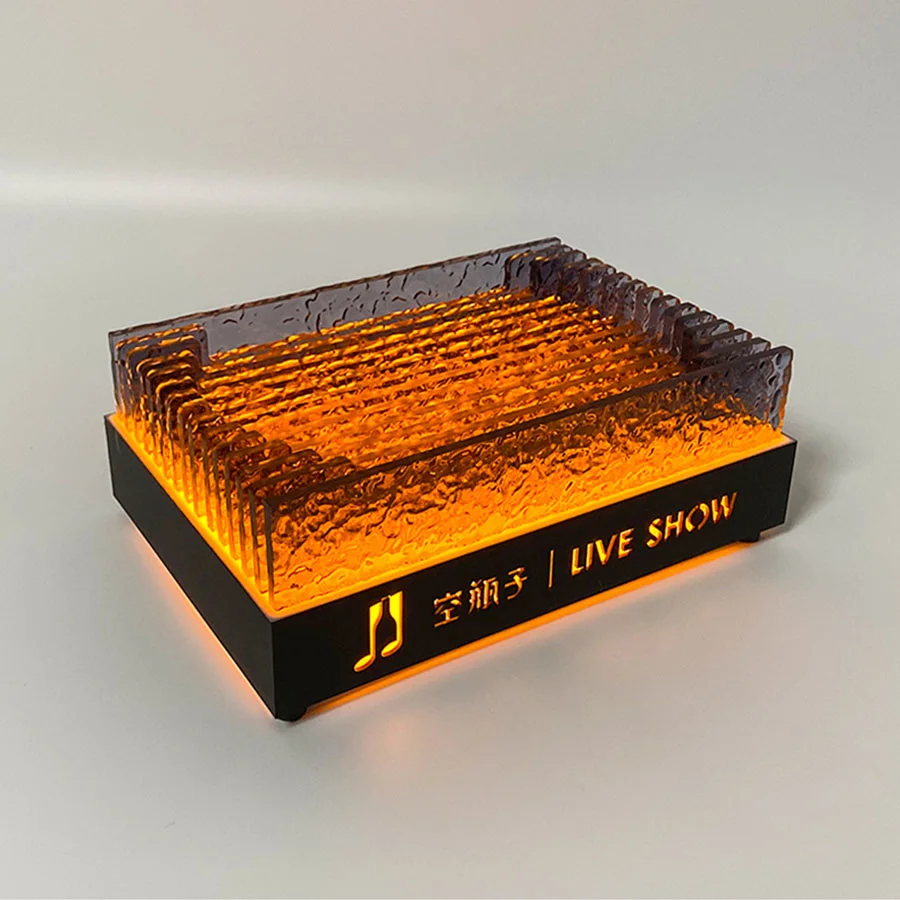 Рисунок 4 - Новый дымчато-серый VIP-презентатор