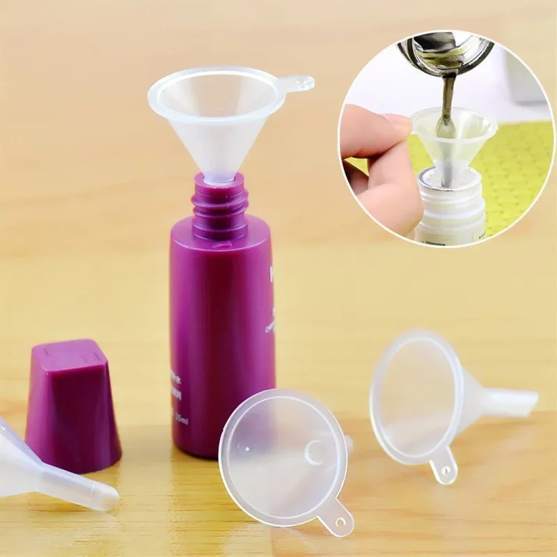 10Pcs Mini Plastic Transparent Funnels for Perfume Diffuser E juice Dropper Bottles Liquid Essential oil Lab Filling Tools