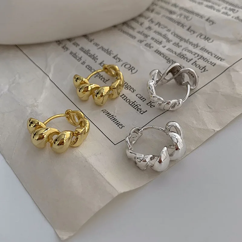 

Geometric Pleated Hoop Earrings for Women Niche Design Chunky Earrings Party Jewelry Gifts Pulseras Mujer Accessrioes