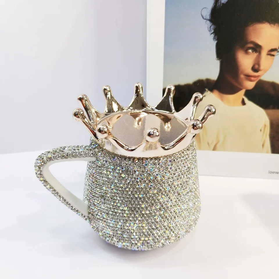 

Crown Ceramic Mug Couple Coffee Cup Rhinestones With Lid Milk Juice Tea Cup Oatmeal Breakfast Office Home Drinkware Dropshipping