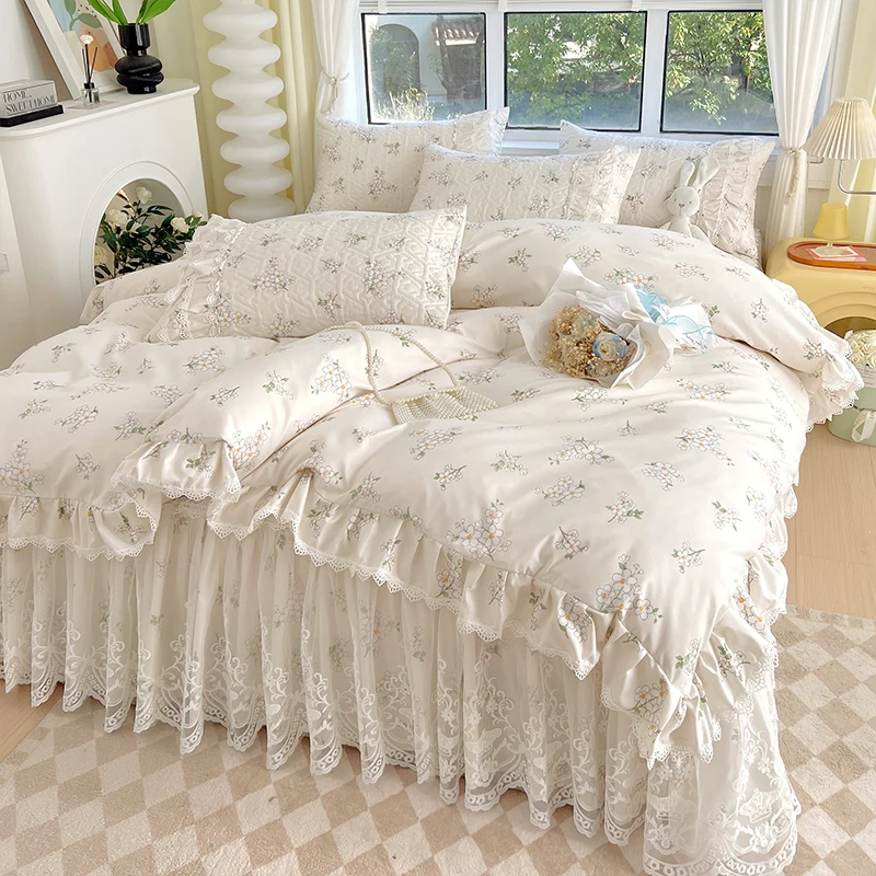 https://ae01.alicdn.com/kf/S5d690beb89be40c1bfc4c4cec1d9417ew/French-Style-Bedding-Set-Rural-Small-Flowers-Duvet-Cover-Set-Quilted-Bedspread-Double-Layer-Lace-Ruffles.jpg