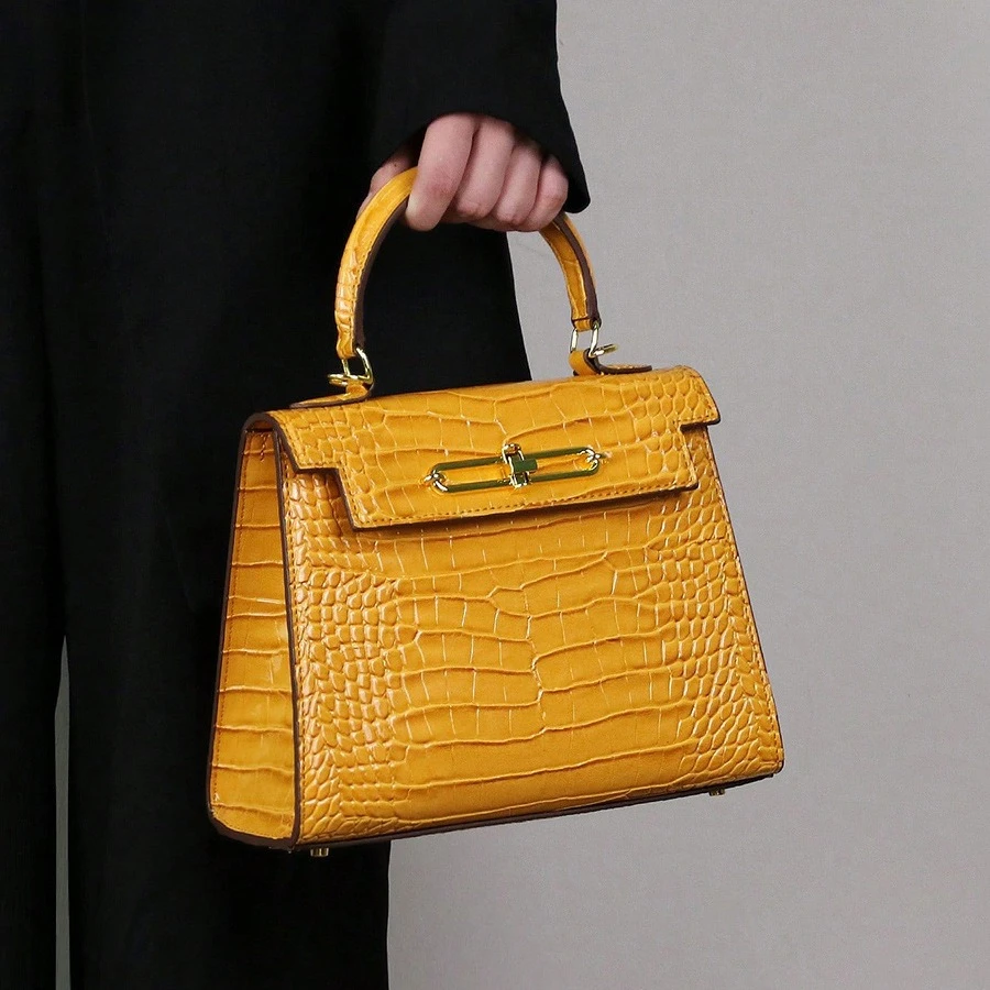 Luxury Designer Lock PU Leather Alligator Pattern  Women's Handbag Retro Crossbody Bag Bucket Tote