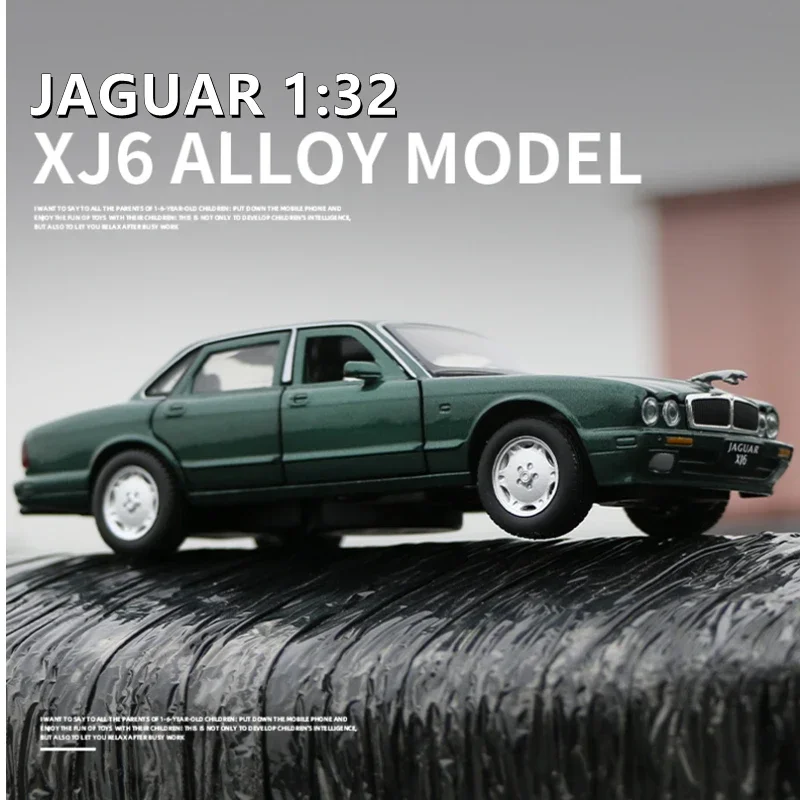 

Классическая модель автомобиля Jaguar XJ6 1:32, модель автомобиля из сплава, Литые и игрушечные автомобили, металлическая Игрушечная модель автомобиля, коллекционная игрушка-подарок