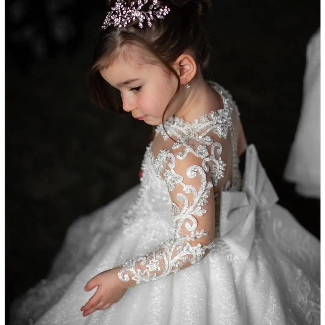 New Princess Lace Flower Girl Dresses Long Sleeves Floor Length Pageant Dresses First Communion Dresses Ball Gowns For Girl