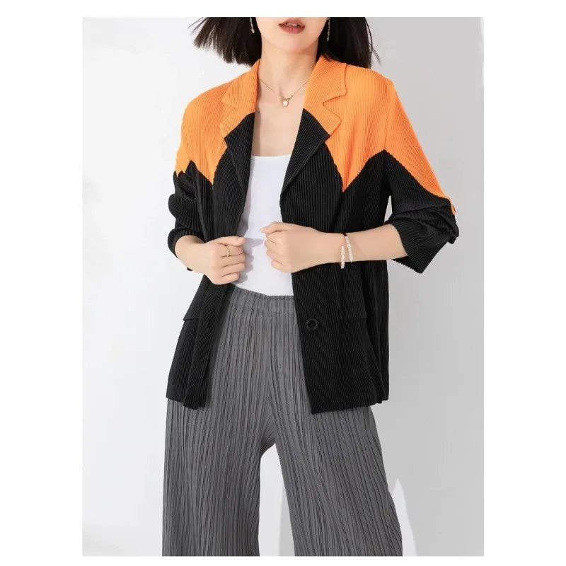 

GGHK Miyake Pleated Women Jacket Flip Lapel Single Breasted Color Clash Design Casual Top 2023 Autumn New Clothing Apparel