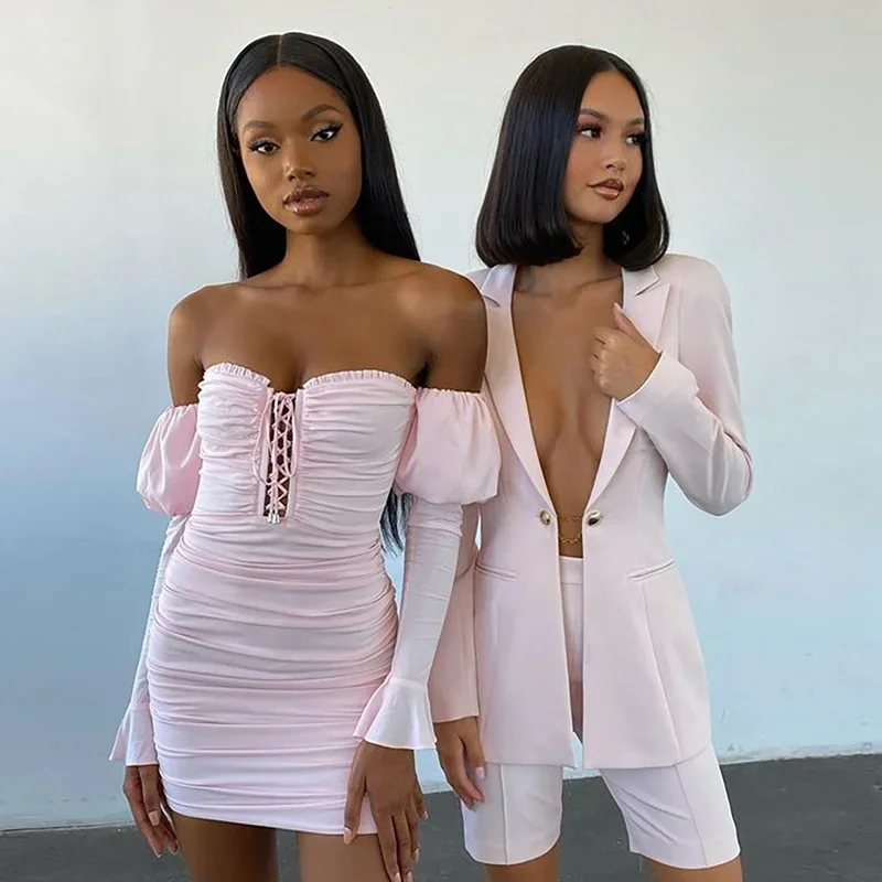 Рисунок 3 - Блейзер Женский с V-образным вырезом