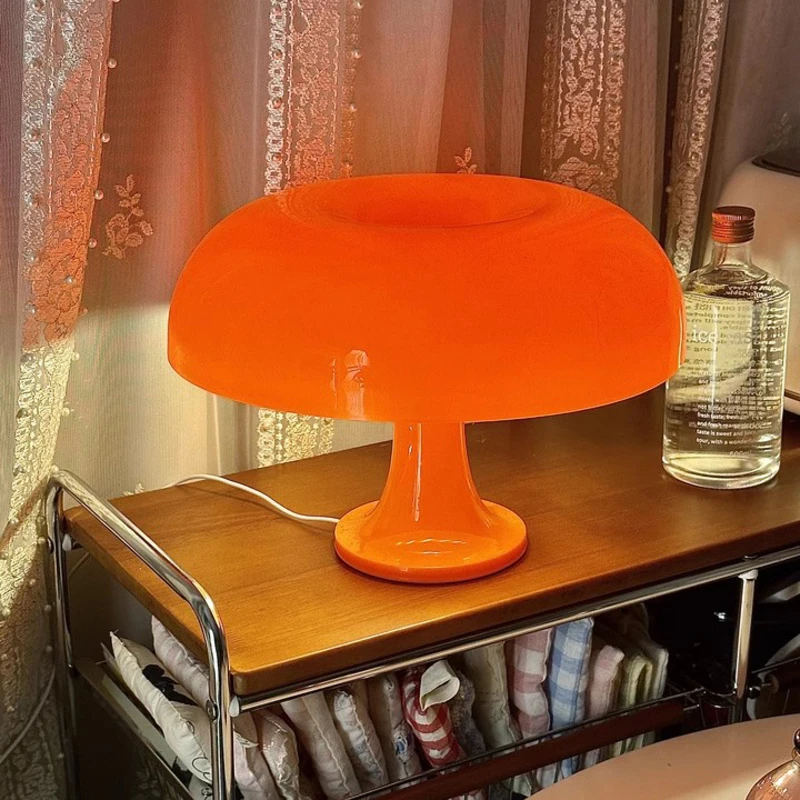 Mushroom Table Lamp Hotel BedRoom Lighting Desk Lamp Bedside Decoration Lighting Lamp Modern Minimalist Atmosphere Desk Light 6
