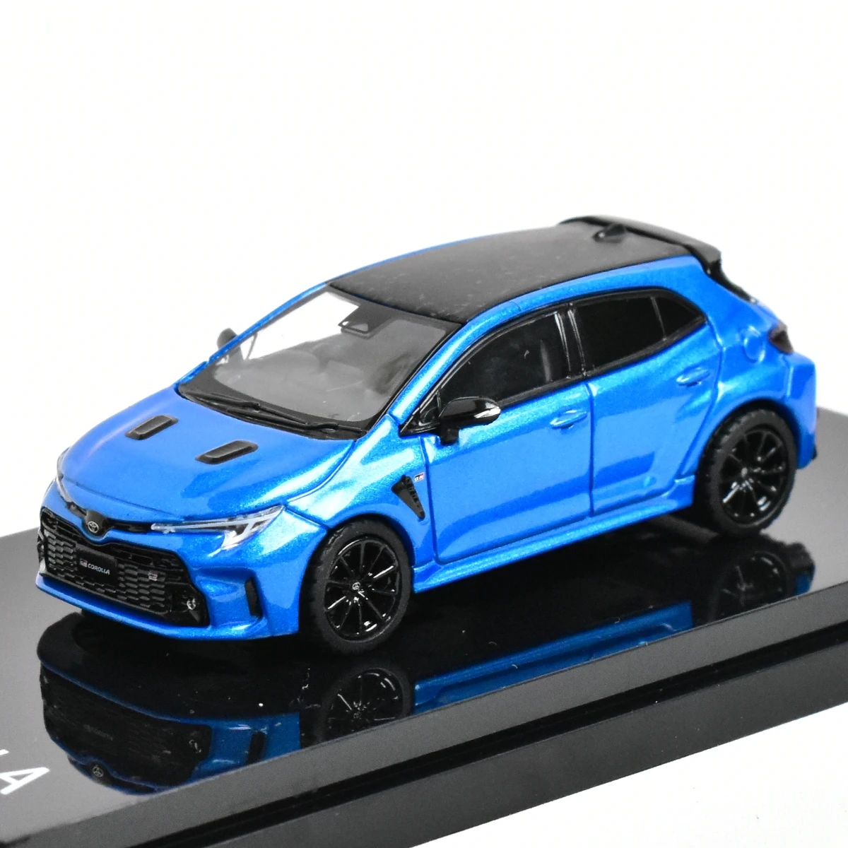 HOBBY JAPAN 1:64 Collection GR Corolla Diecast Model Car