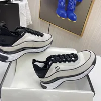 Spring and Autumn New Fashionable Thick Soled Interior Height Increasing Trendy Comfortable Versatile Casual Sports Shoes 2