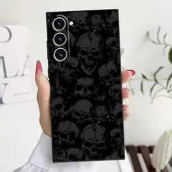 Spooky Skull Patterns Black Soft Phone Cover - Galaxy S20 FE (Mix01)