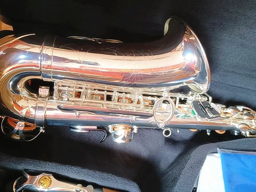 Alto Saxophone YAS-82Z E-Flat Brass Silvering Sax Performance Musical Instrument With Case Accessories