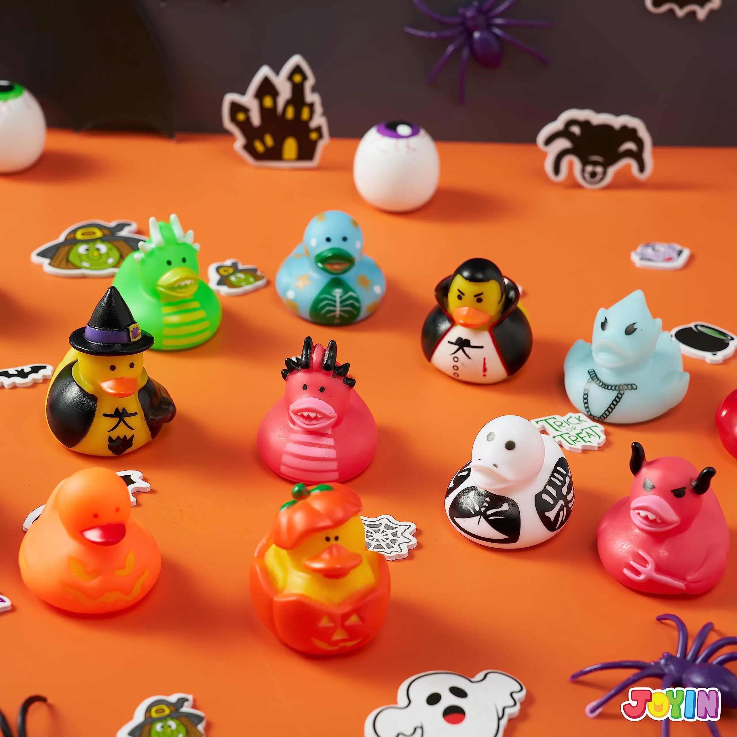 18 PCS Halloween Novelty Rubber Duck,Classic Duck Great for Halloween Party,Baby Bath,Halloween Themed Pool Bathtime Toy for kid 5