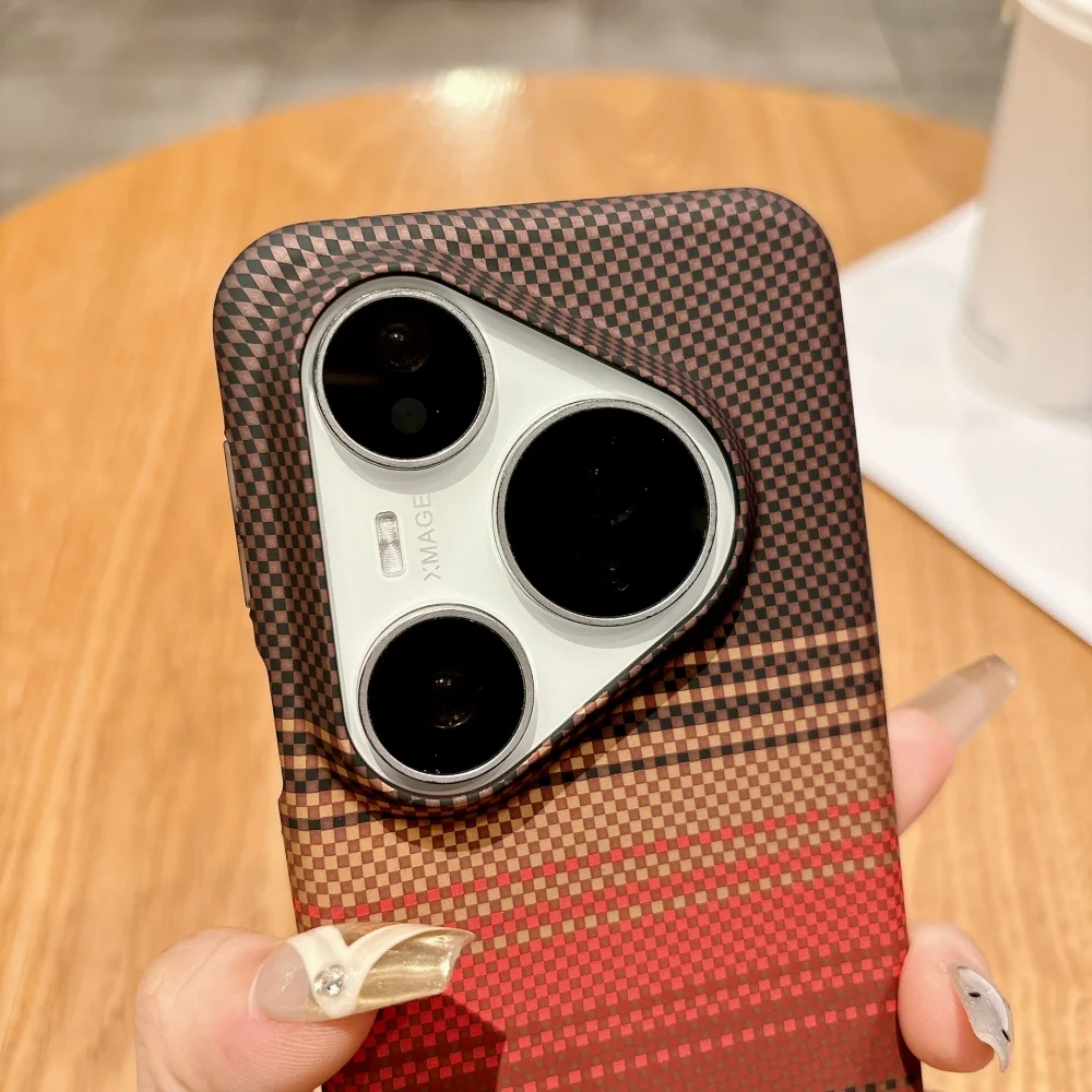 Luxury Half Frame Carbon Fiber Kevlar Magnetic Phone Case with Wireless Charging Capability