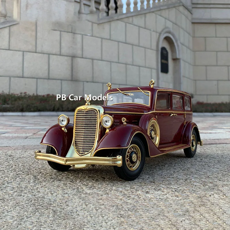 

Domestic original Puyi car model classic car 1:18 alloy simulation car model + small gift