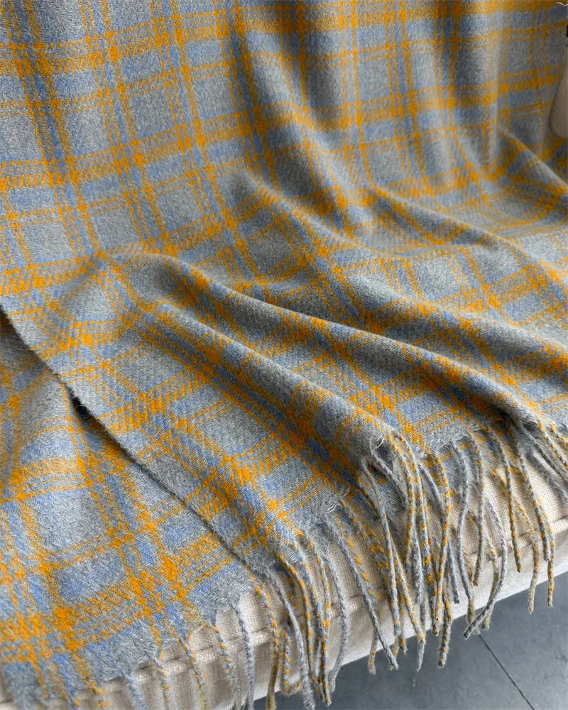 Luxus Marke Winter Frauen Plaid Kaschmir Schal Warme Halstuch Pashmina Foulard Decke Casual Gitter Quaste Schals Schalldämpfer – Detail 3