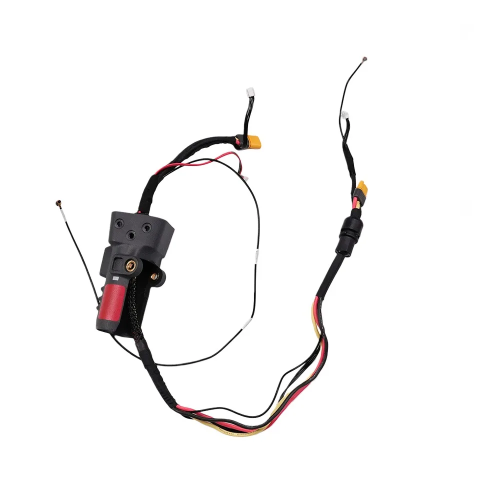 Bras antenne DJI Matrice 350 RTK M350, détail des vis et du logo DJI