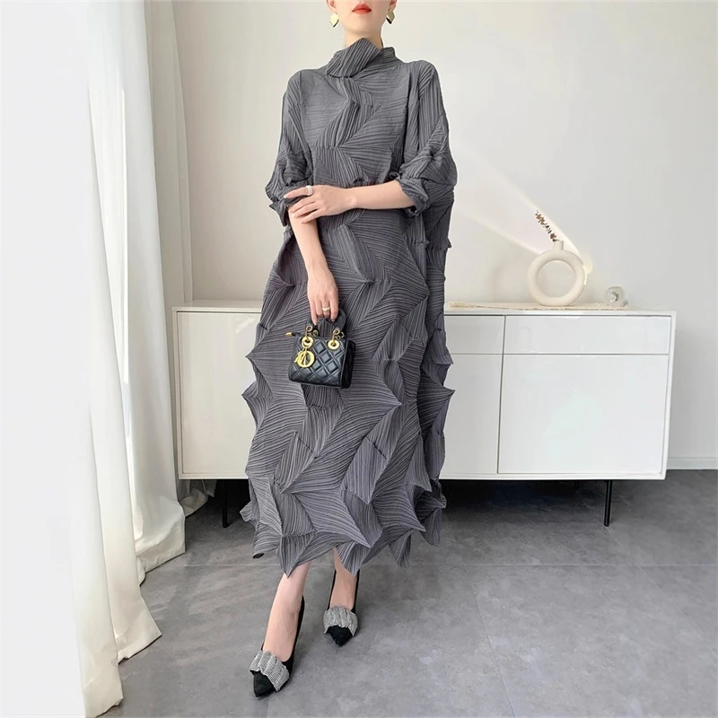 LANMREM Pleated Long Dress For Women Elastic Loose Irregular Pleated Stand Collar Pullover Famale Clothing Half Sleeve 2DB4256 4