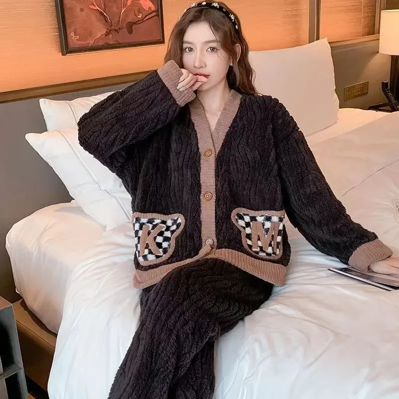 

2023 New Flannel Homewear Warm Fur Loungewear Set Sleepwear Women Autumn and Winter Coral Pajama Plush Thickened and Velvet