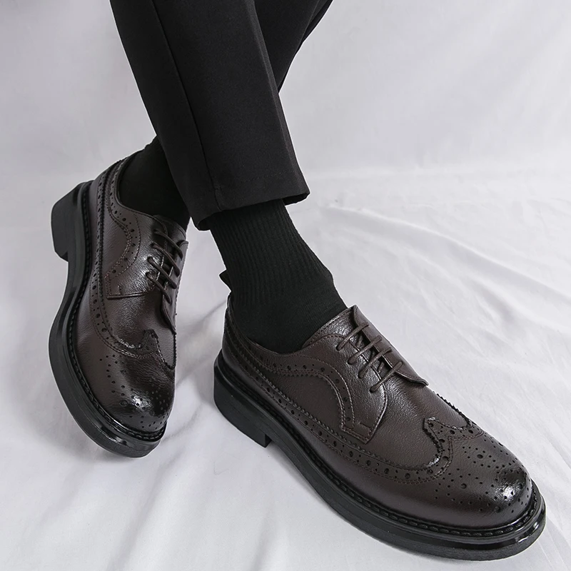 Men Derby Shoes White Dress Men Business Patent Leather Shoes Party Flat Shoe Classic Formal Fashion Leather Leisure