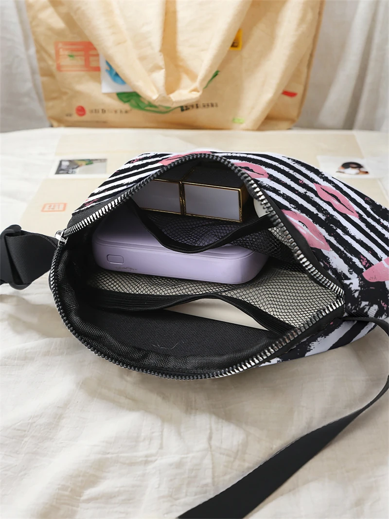 1pc,striped lip print fashionable adjustable crossbody bag, neutral sports waist bag, suitable for running