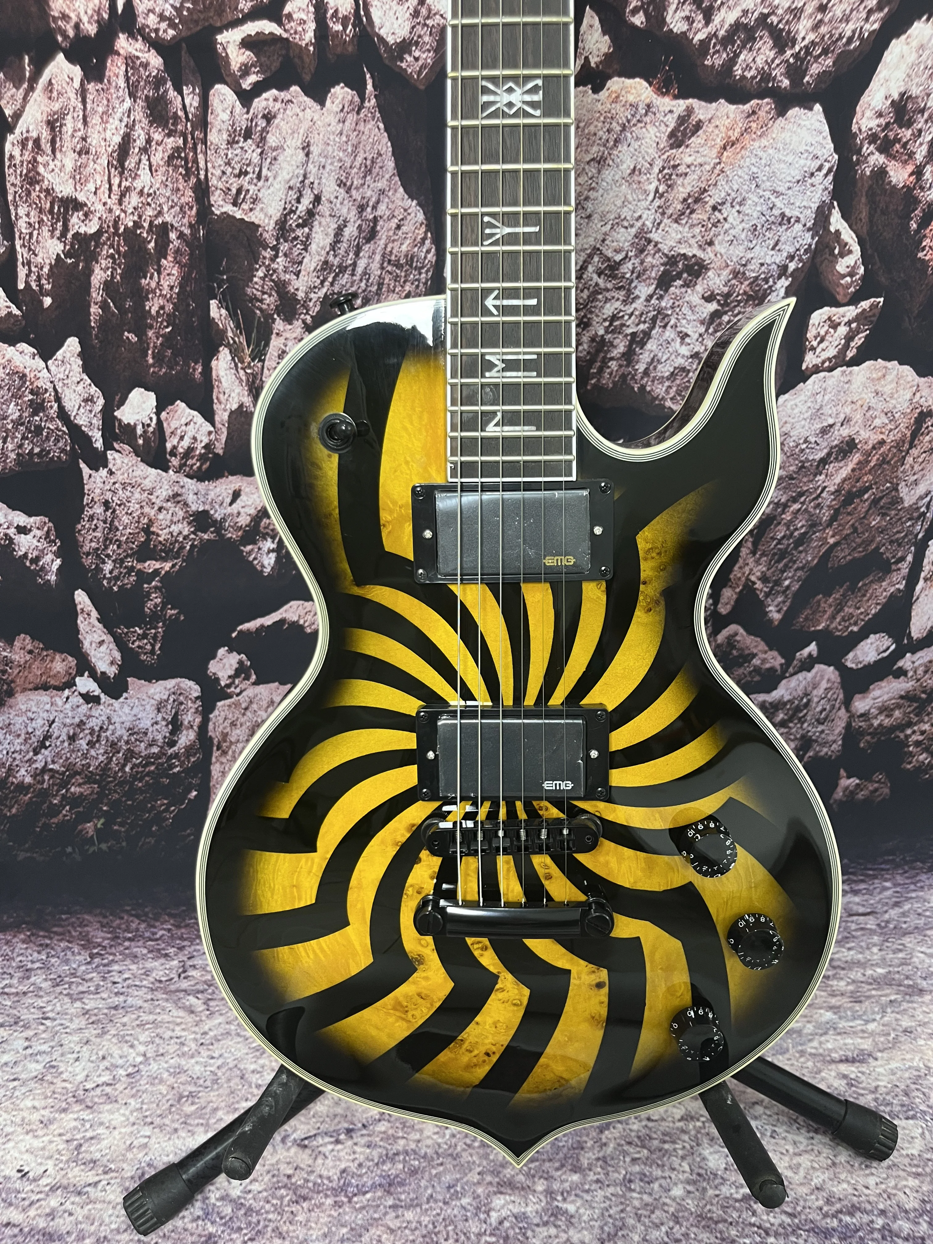 factory electric guitar Wylde Audio Windmill top hot sale