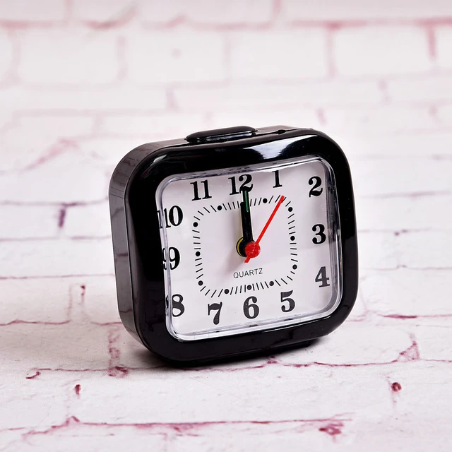 Mesa de reloj digital Función de repetición de para regalos de cumpleaños  junto a Negro y rojo Colco Despertador