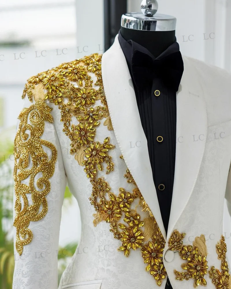 Men's Jacquard Suits 2 Pieces Blazer Pants One Button Diamonds Beadings Appliques Prom Formal Wedding Groom Plus Size Tailored