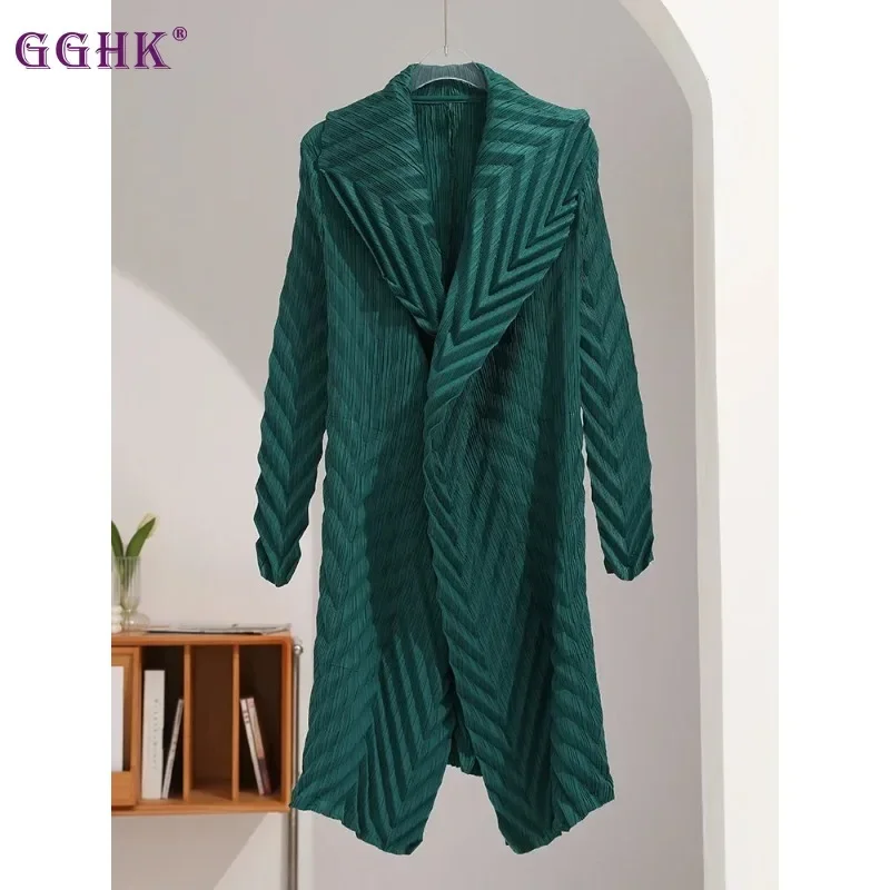 

GGHK Miyake Pleated Plus Size Design Women Plus Jacket Pure Color Lapel Long Sleeve Vintage Cardigan Trench Coat Female Robe