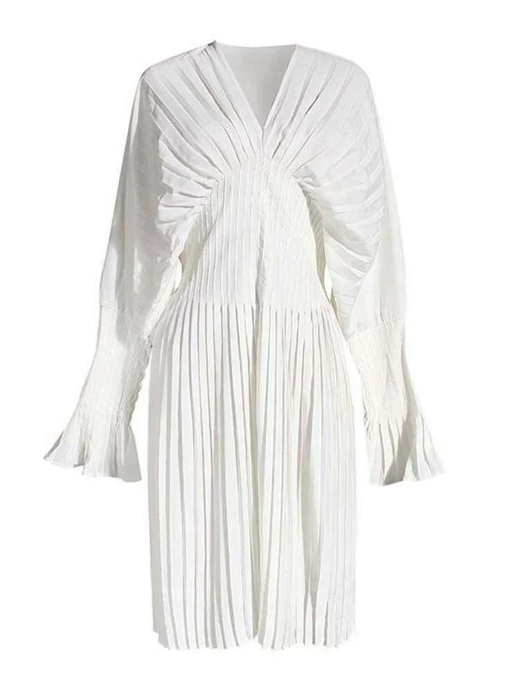

Women White Pleated Split Big Size Long Blouse New V-collar Long Sleeve Loose Fit Shirt Fashion Spring Summer O195