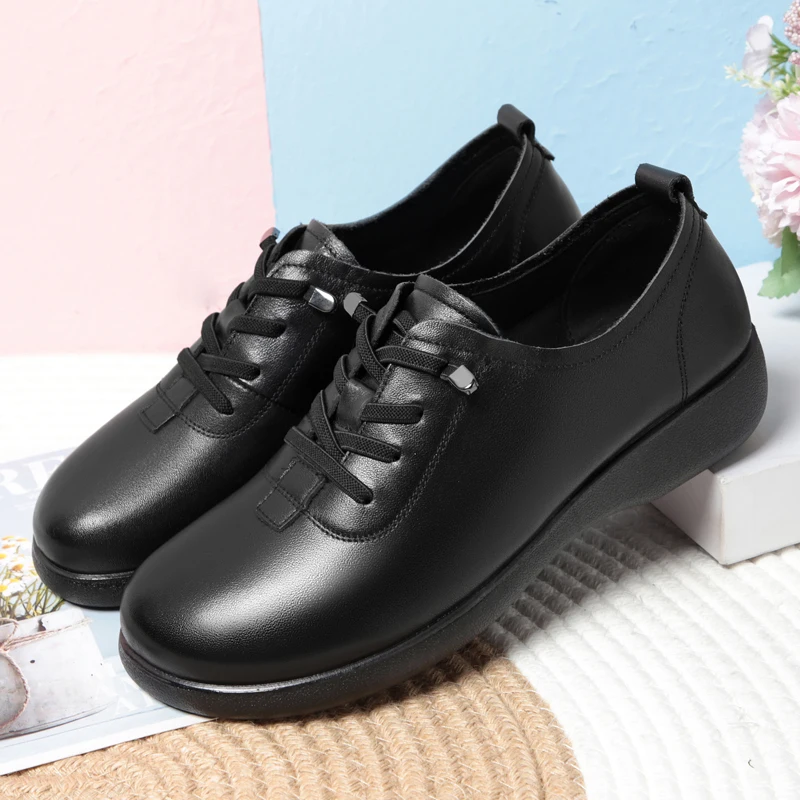 Women's Genuine Leather Cowhide Casual Shoes Loafers Ladies Flats Classic Round Toe Outside Shoes Woman Flats Soft Mom Shoes