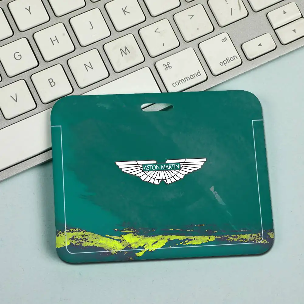 A-ASTON M-MARTINS 애니메이션 인증증 배지 홀더 카드 홀더 학생 캠퍼스 랜야드 카드 홀더 목걸이 스트랩 선물용