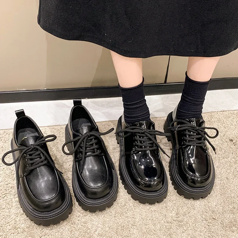 Women Oxford shoes Chunky platform Non-slip Lace-up Flats Thick bottom Patent leather Gothic shoes