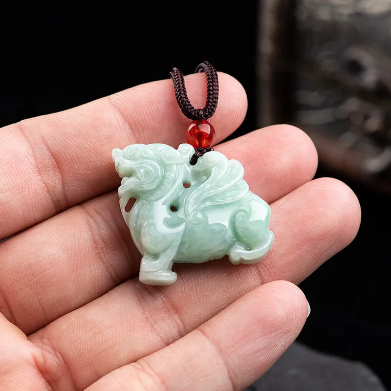 라이트 그린 플라잉 Qilin 펜던트, 아이스 스타일, 패셔너블한 남녀공용