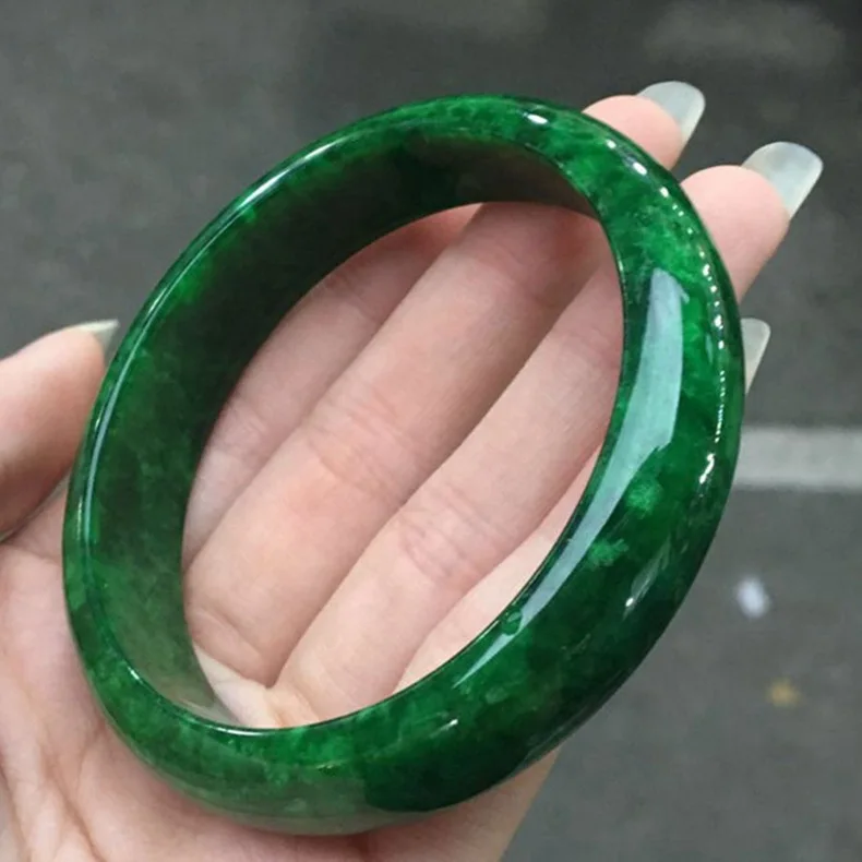 

Hot Selling Natural Jadeite Green Bangles Exquisite Perfect Handring Elegant Jade Bracelet Fine Elegant Princess Jewelry Gift