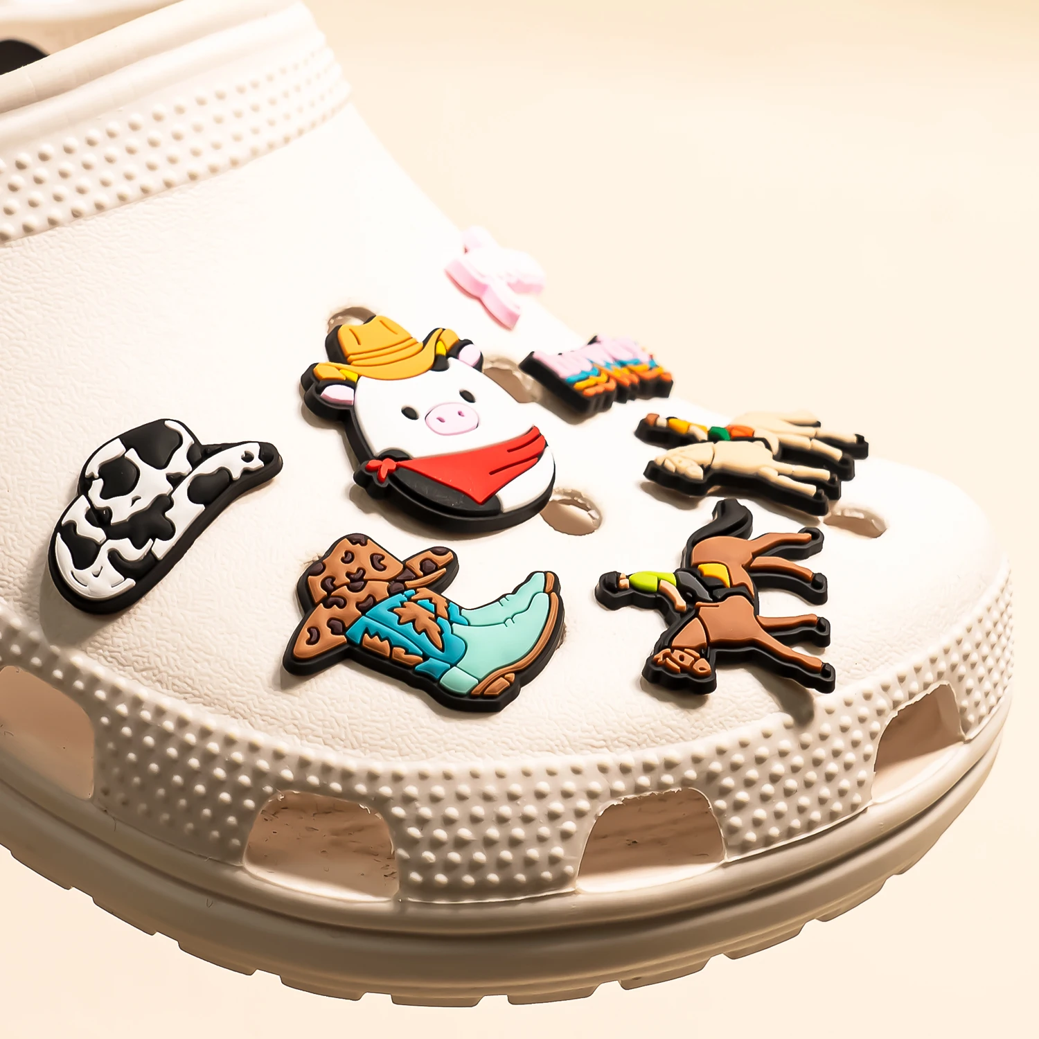 1pcs PVC Shoe Charms Cowboy for Girls Pink Shoe Accessories for Sneakers Sandal Cute Charms for Classic Clog Favor Gifts