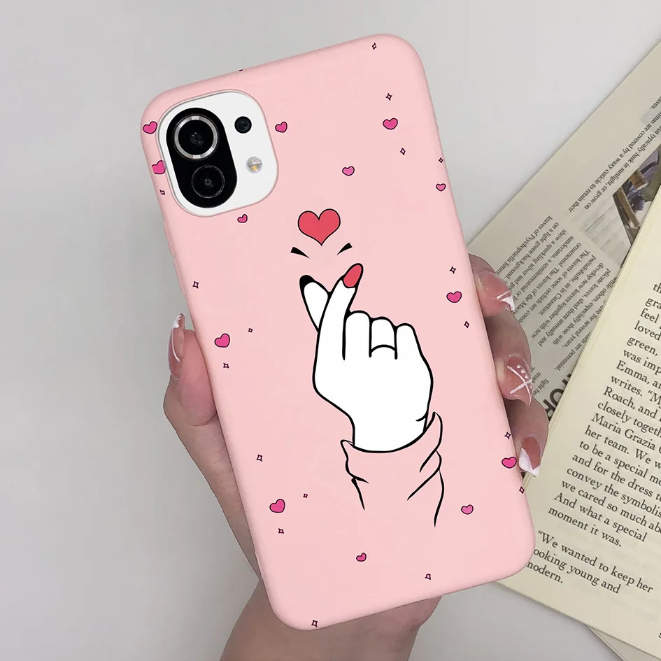 Cute Cartoon Daisy Matte Shockproof Phone Case - Elegant Protection with Casing
