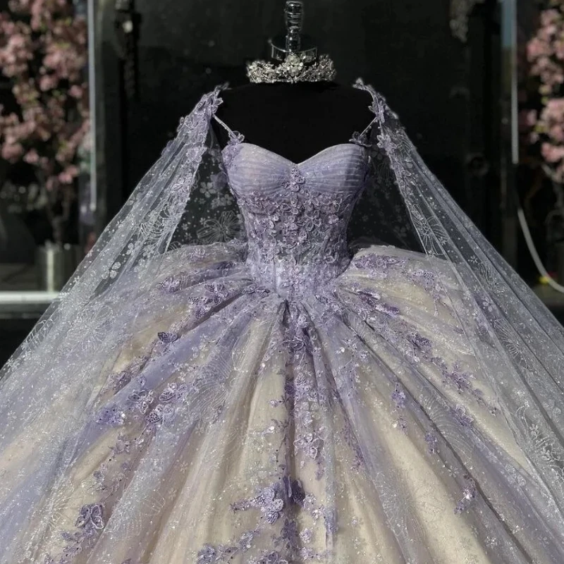 Prawdziwe zdjęcia liliowa meksykańska sukienka Quinceanera z peleryną aplikacja vestido 15 quinceañeras słodkie 16 VX bal suknia wieczorowa Mariee