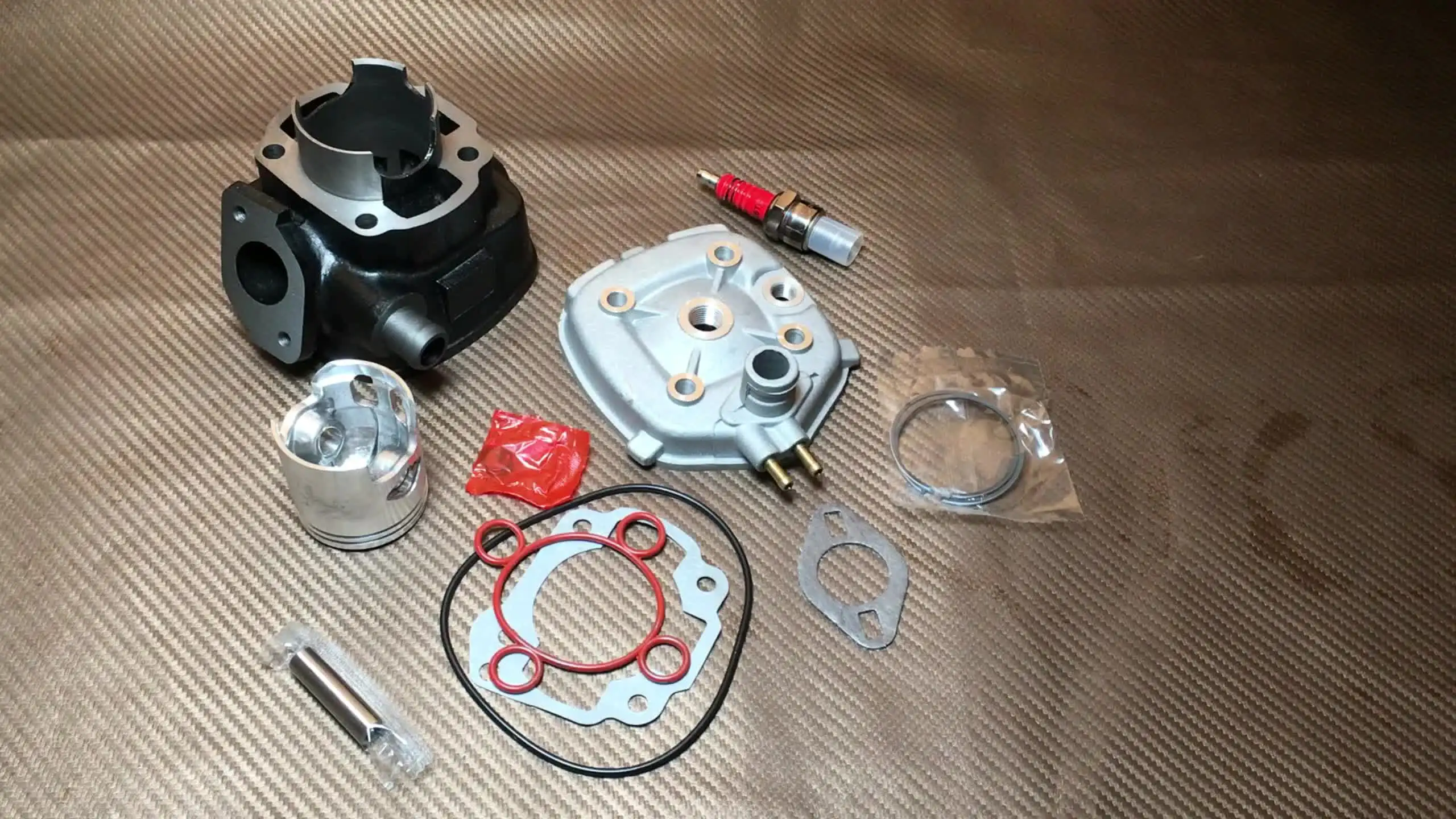 70cc 47mm ビッグボアシリンダーブロックキット S LX 50 50cc 4T 4V スクーターエンジンパーツ用 70cc 47mm  ビッグボア シリンダーブロックキット ET4 LX S 50cc 2V 4T スクーターエンジンパーツ用 70cc 47mm  ビッグボアシリンダーブロックキット ET4 LX S 50cc 2V 4T ... 70cc 47 ミリメートルビッグボアシリンダーブロックキット SR モタード 50 50cc 4V 4T スクーターエンジン部品