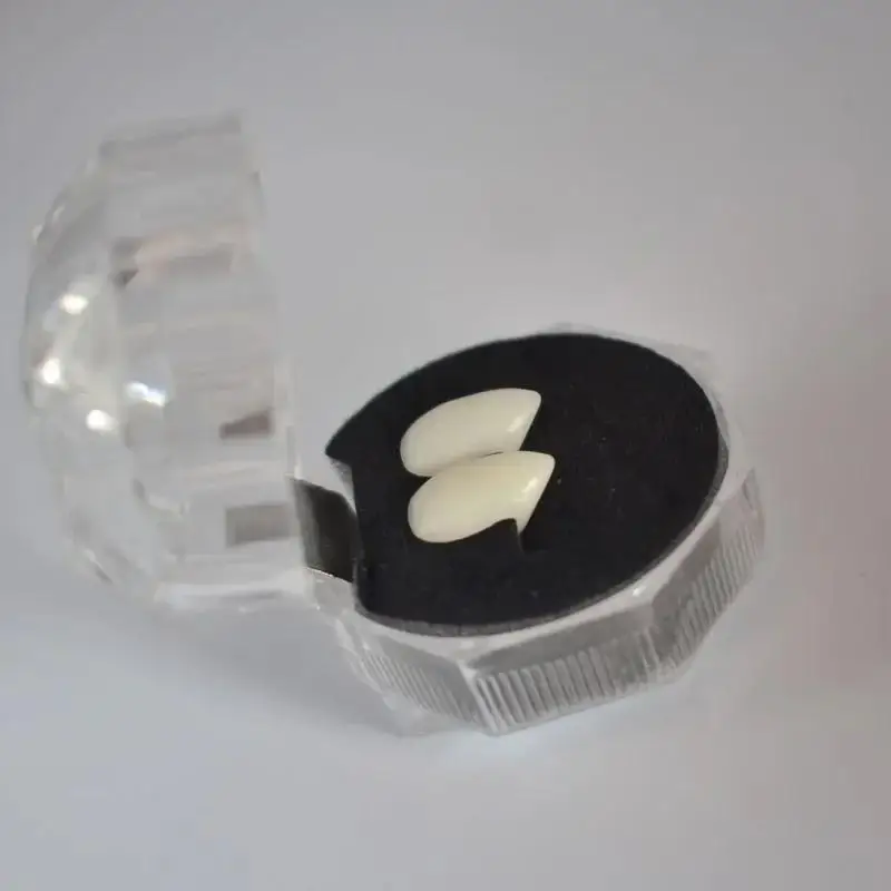 Elevate your Halloween Look with Scary Vampire Fangs Cosplay Accessories