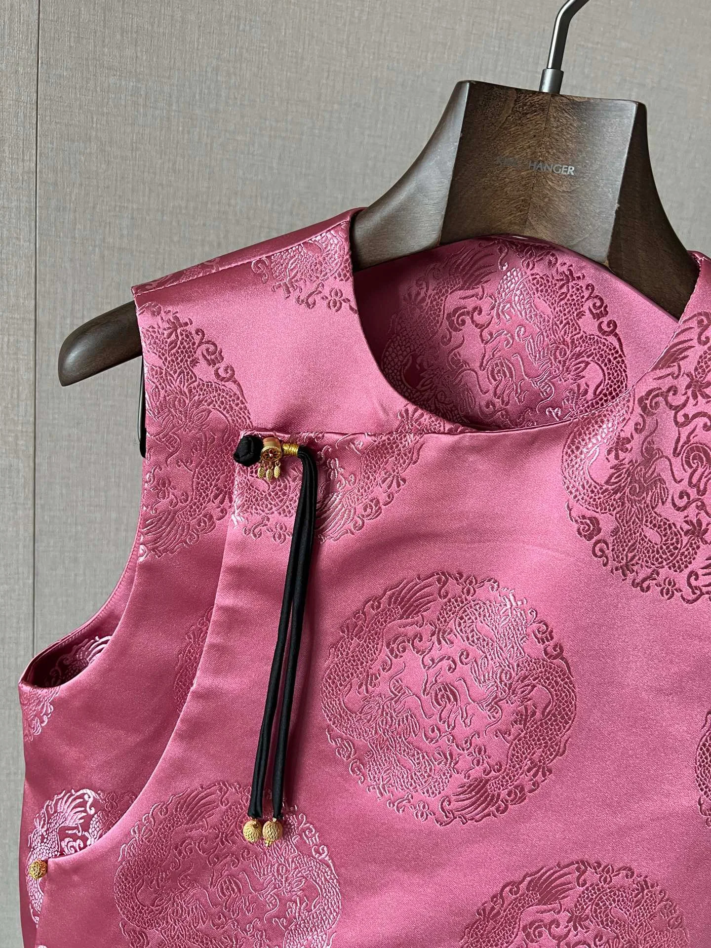 New Chinese Vest