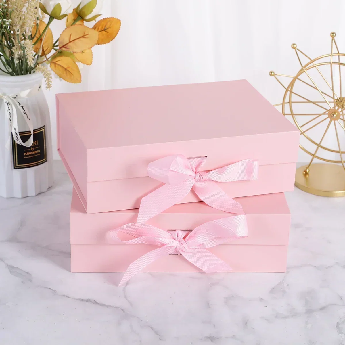 No Brand - Gift Box - Golden Folding Packaging - use as Display Case