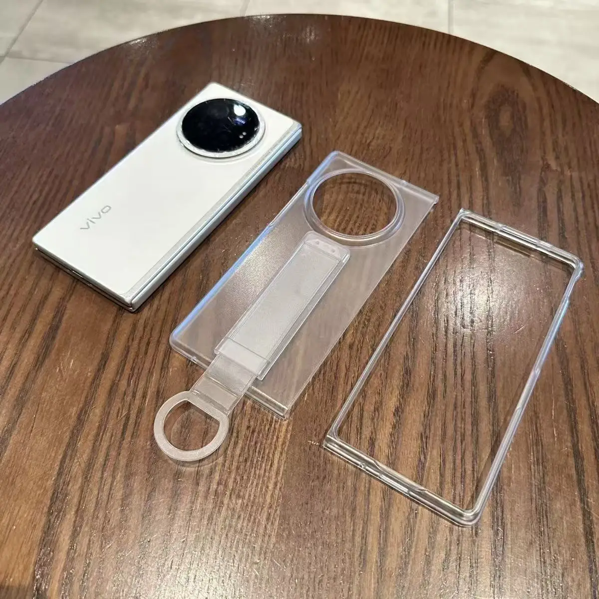 Adjustable Wrist Strap with Ring Stand and Clear Back Cover
