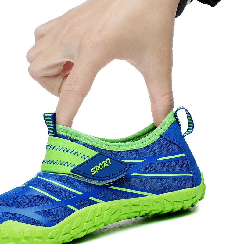 Aqua Shoes for Boys Girls Summer Swimming Barefoot Shoes Youth Wadding Sneakers Breathable Non-slip Footwear