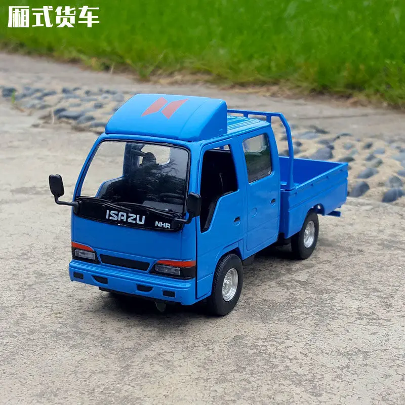 

1:32 Scale ISUZU NHR Pickup Truck Toy Car Diecast Vehicle Model Pull Back Sound & Light Educational Collection Gift For Children