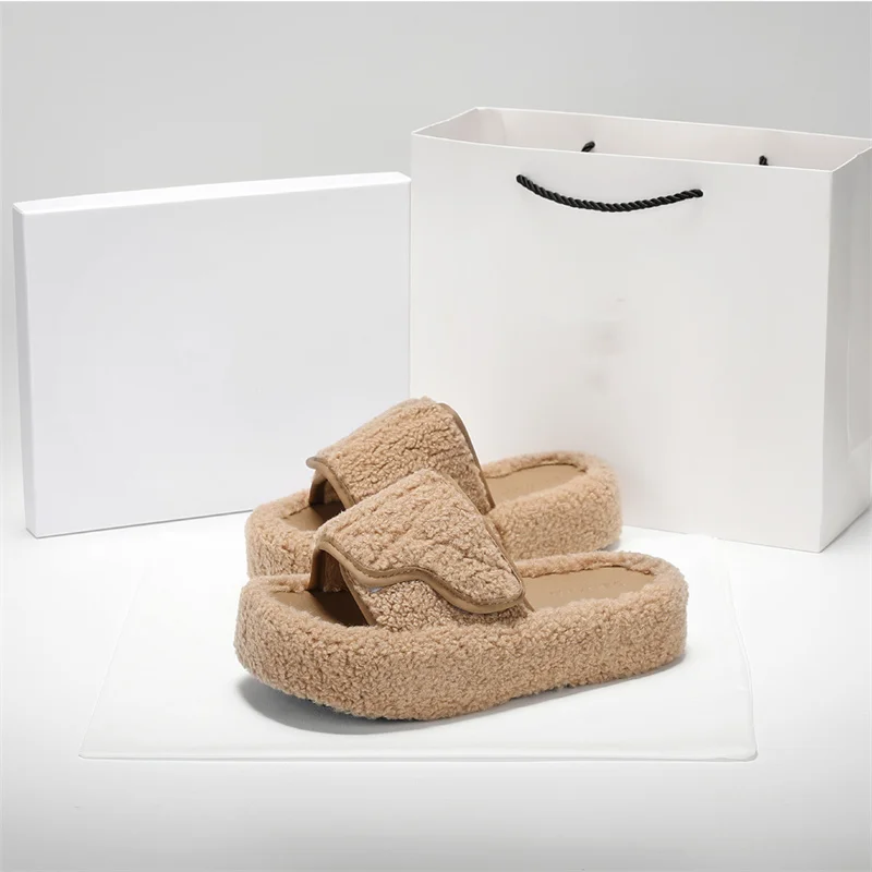 New Women's Fur Slippers Imitation Lamb Hair Fashion Elevated Slippers Women's Home Casual Thick Sole Slippers
