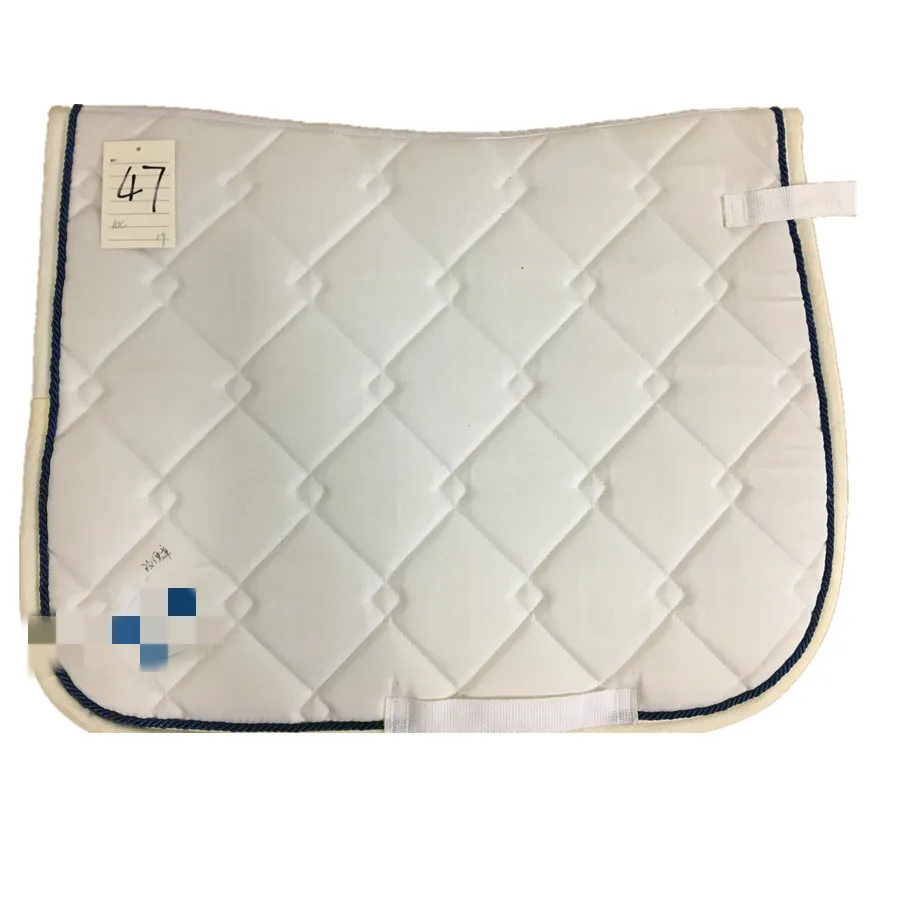 New developing horse saddle pad