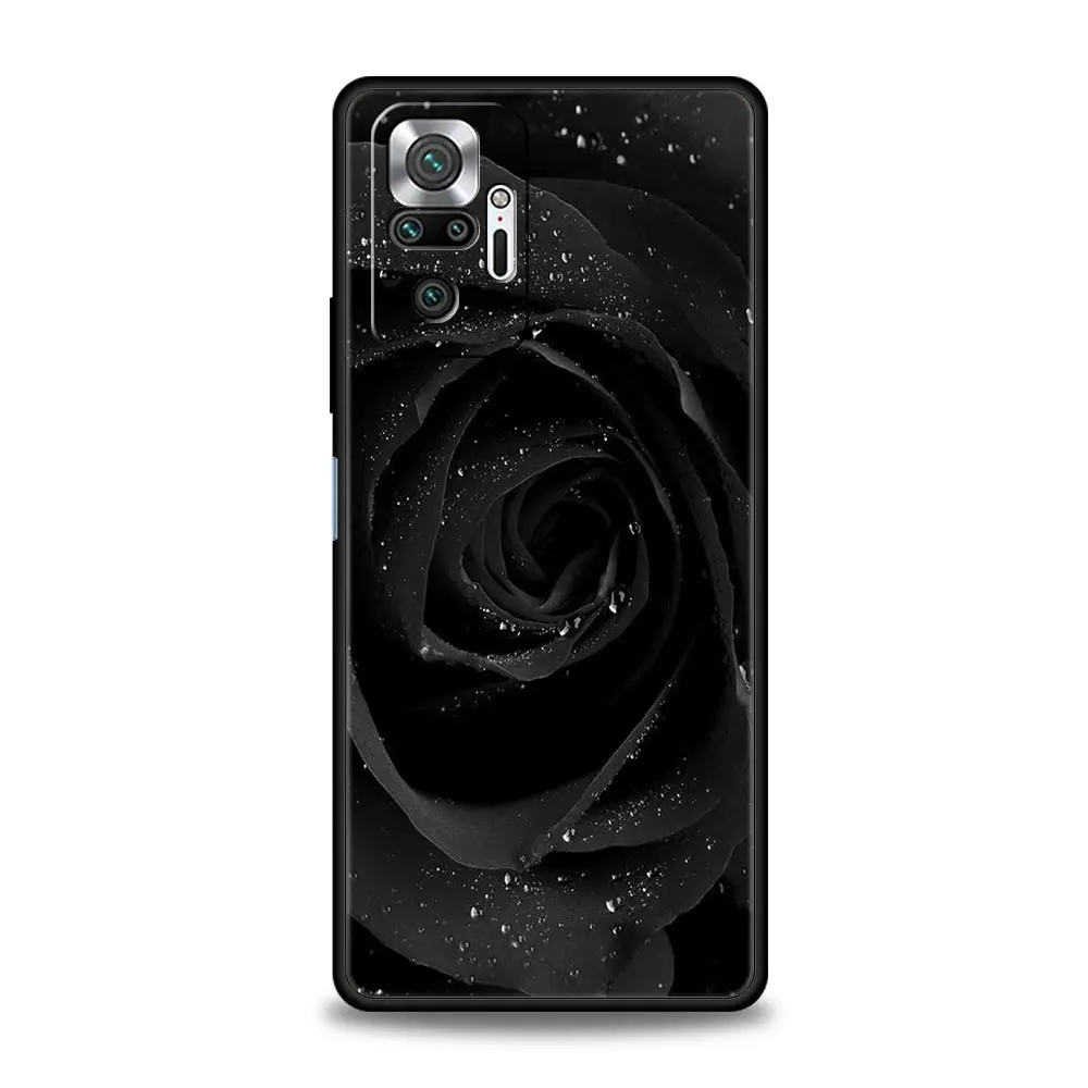 Elegant Red Roses Floral Phone Case - Sleek Black Cover
